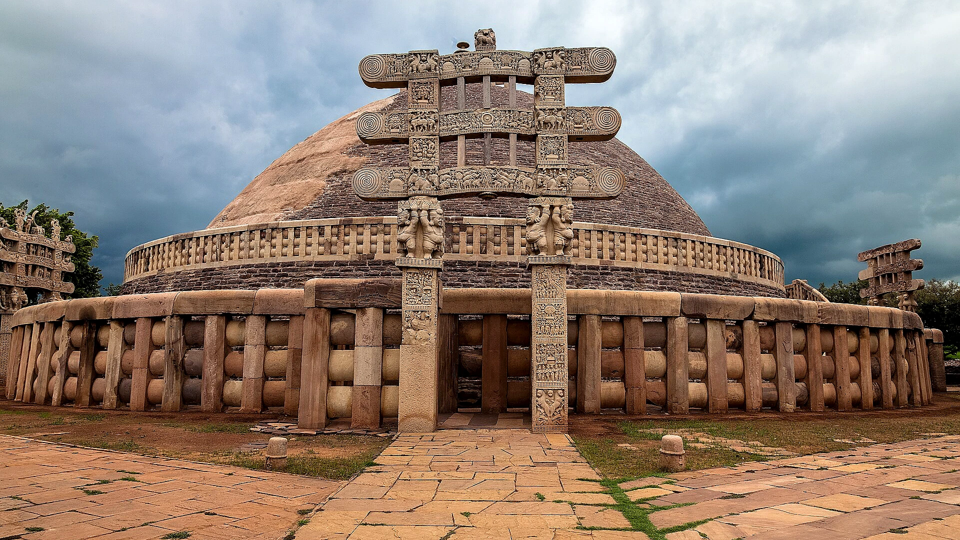 Famous place image of Raisen