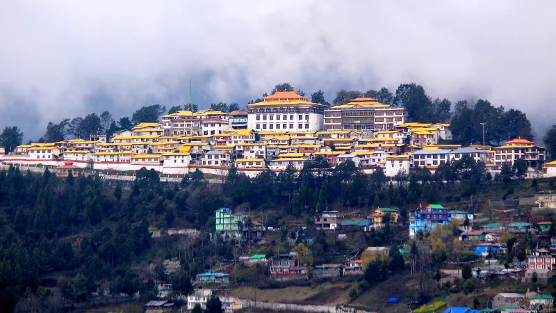 Famous place image of Shi Yomi